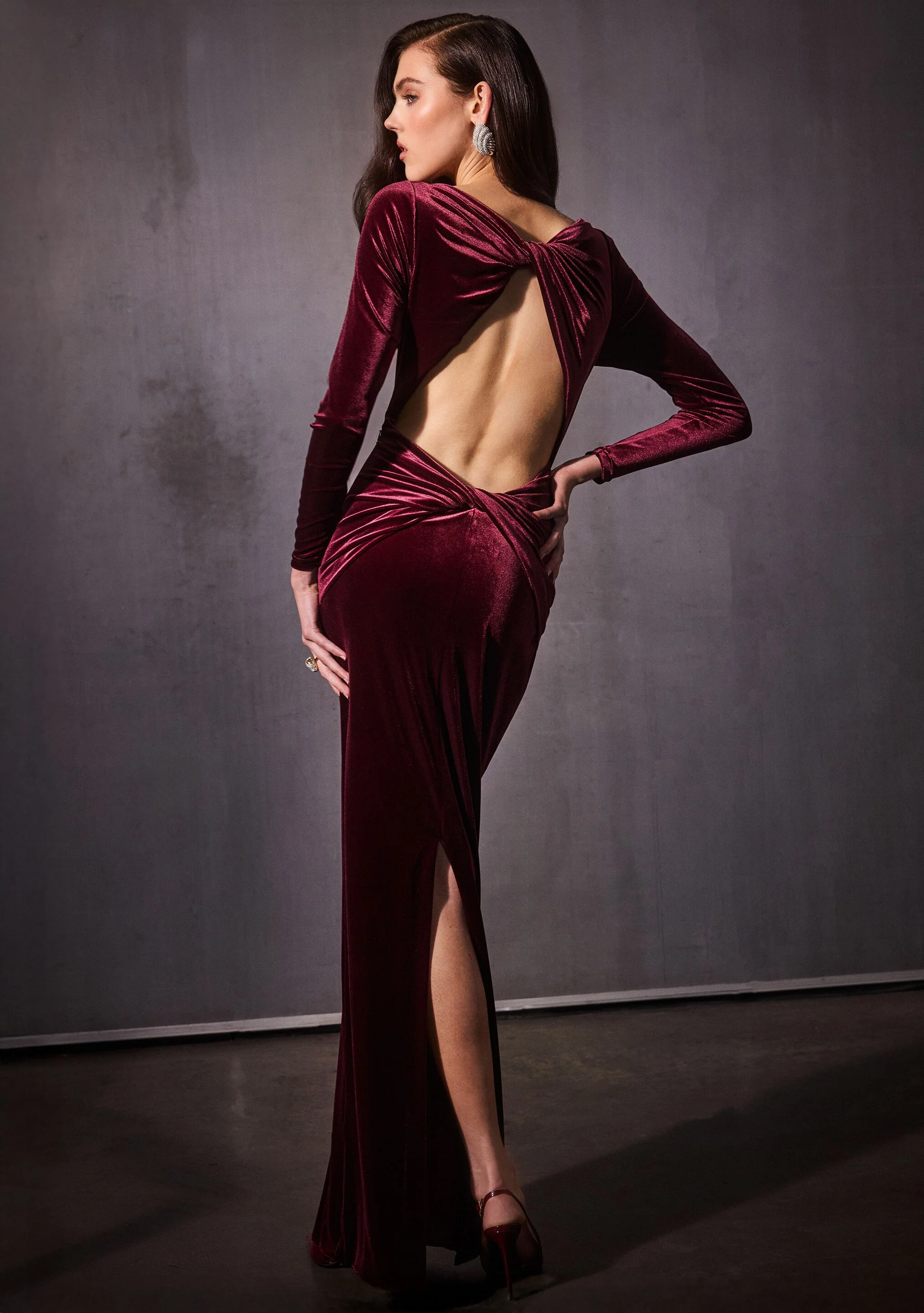 Alizee Velvet Dress - Image 2