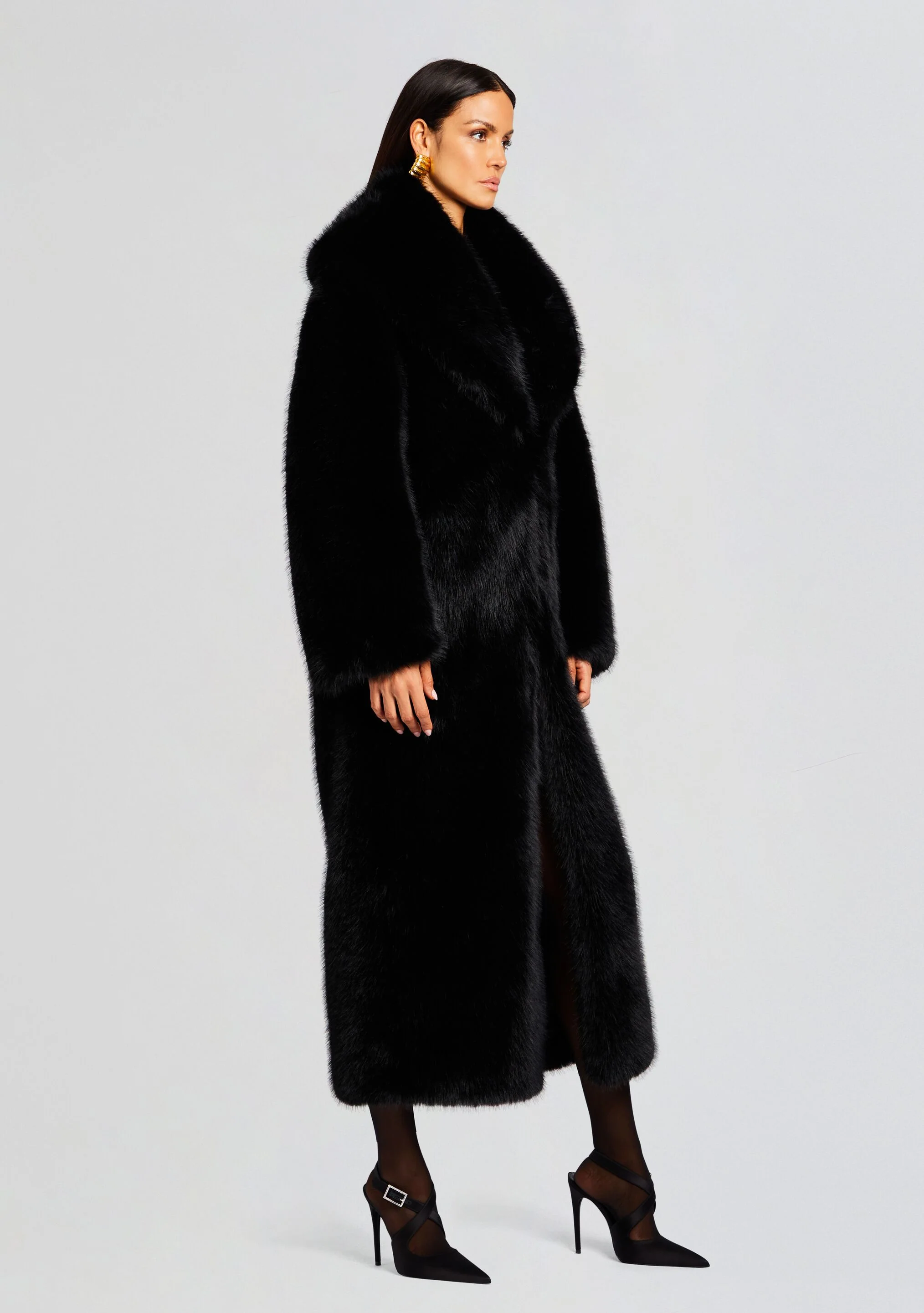 Averie Faux Fur Coat - Image 3