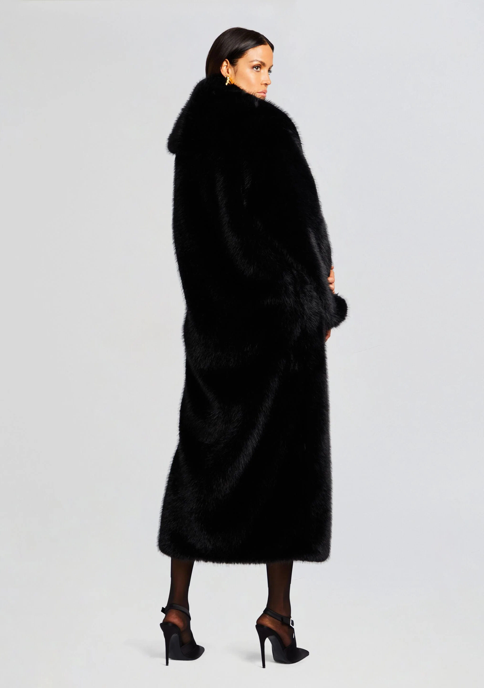 Averie Faux Fur Coat - Image 4