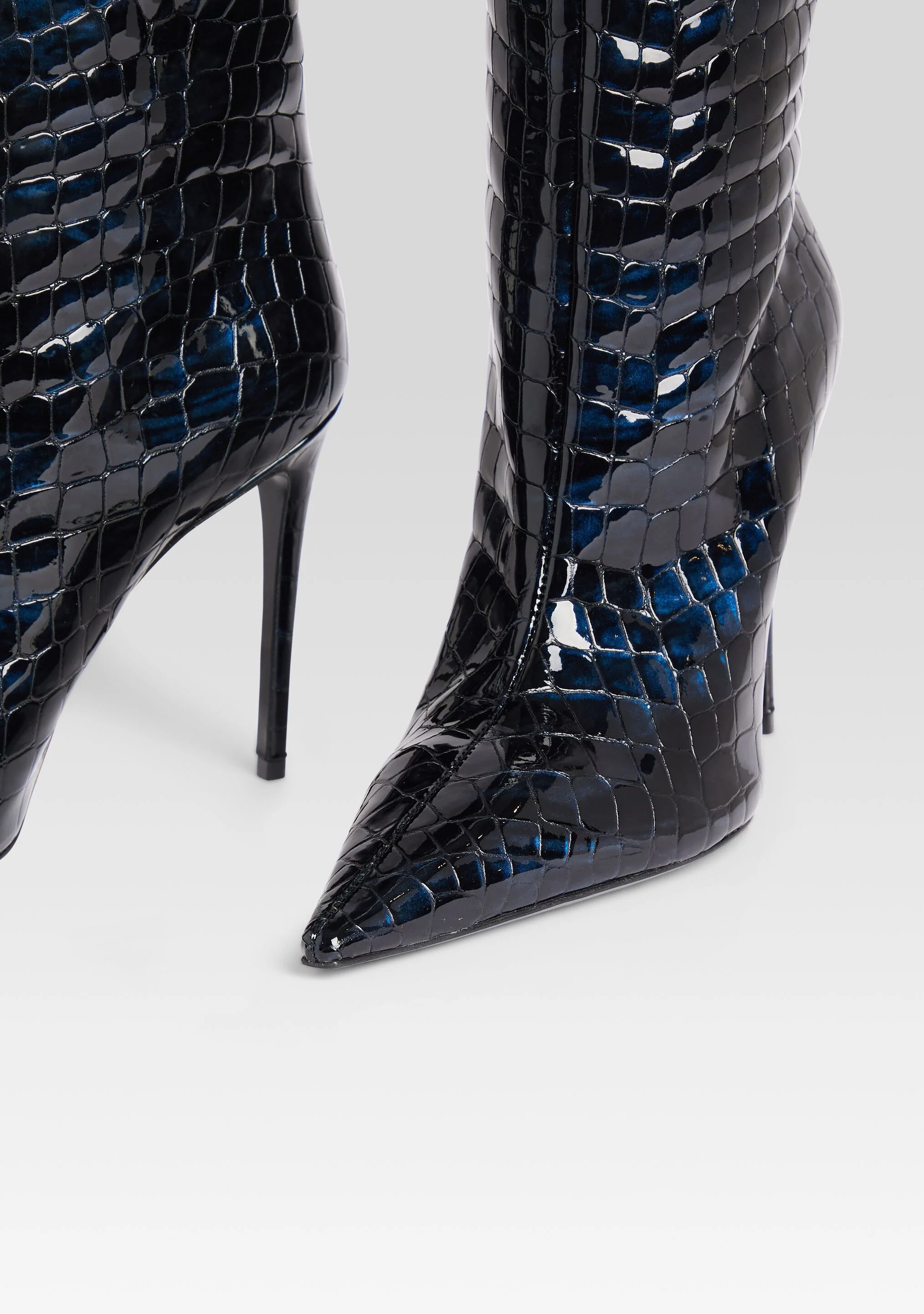 Lyra Leather Boot - Image 4