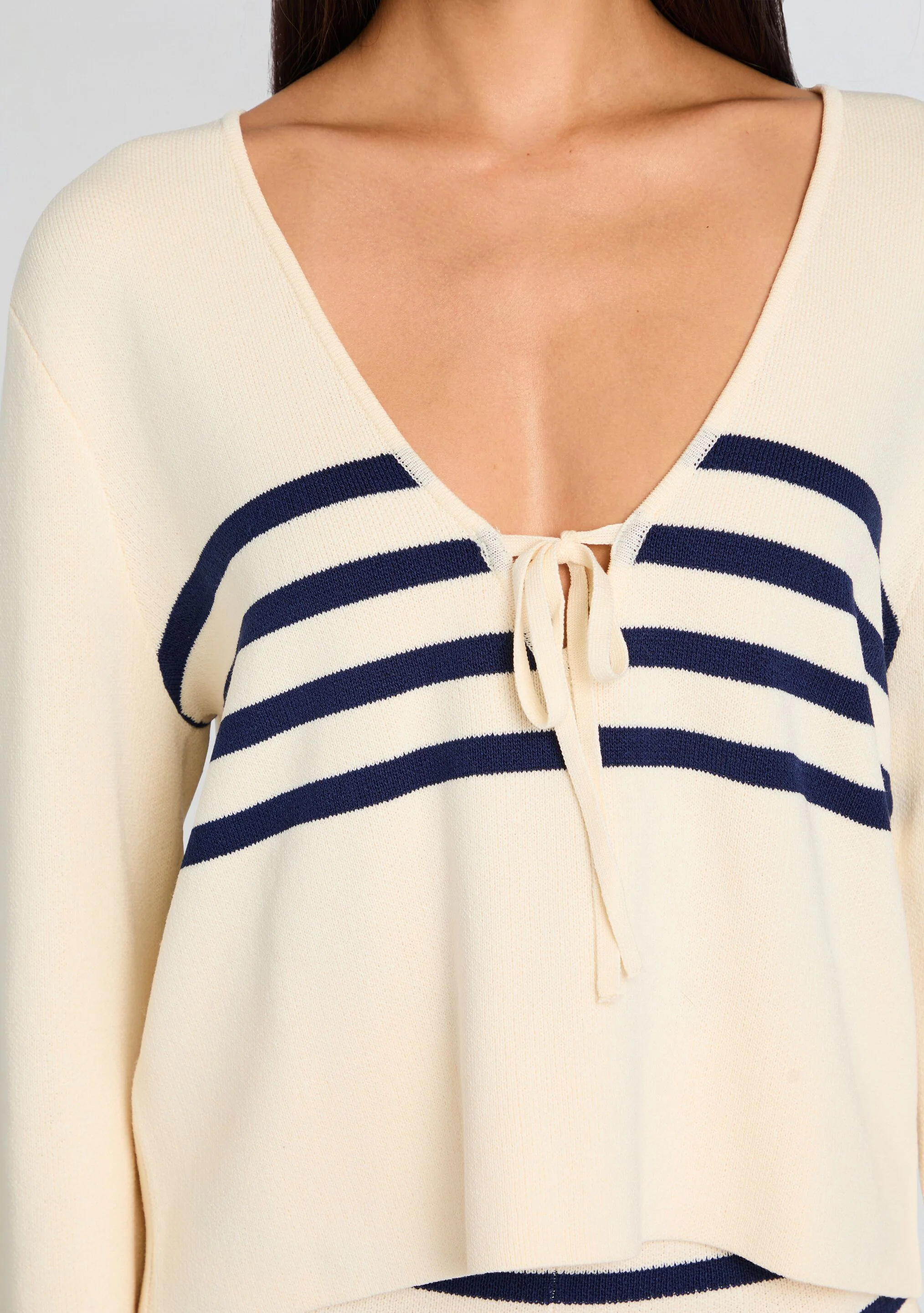 Chrys Sweater - Image 2