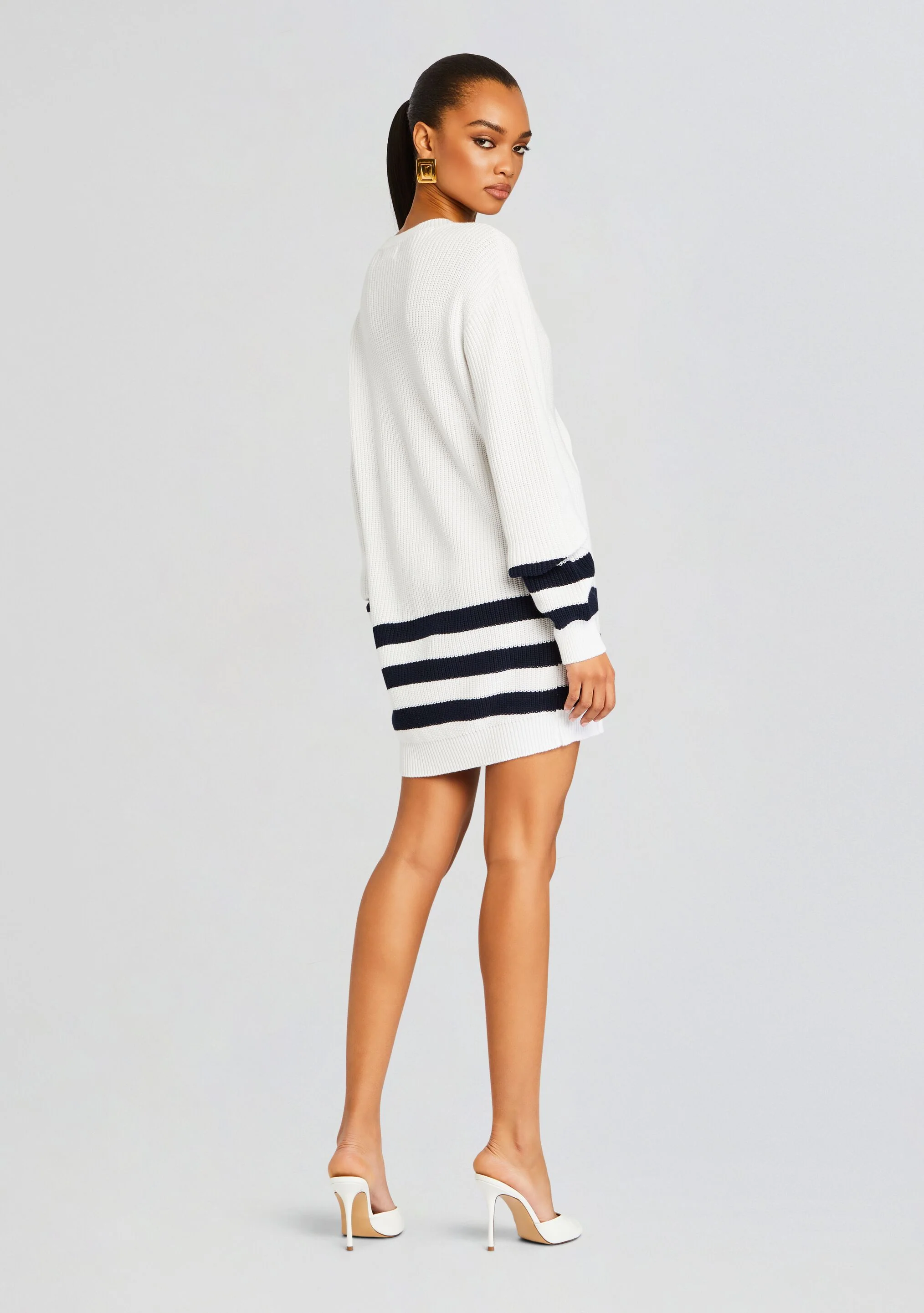 Devin Sweater - Image 4