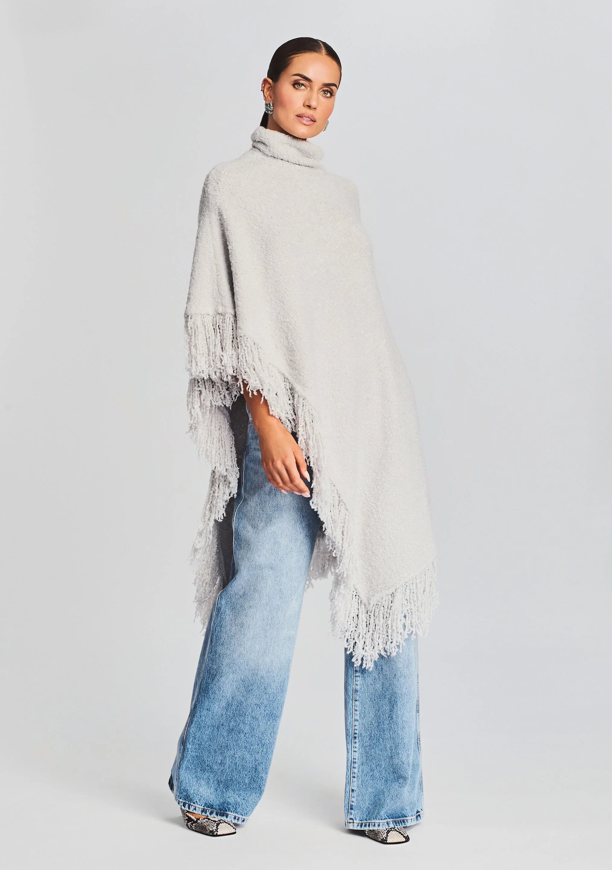 Frost Poncho - Image 5