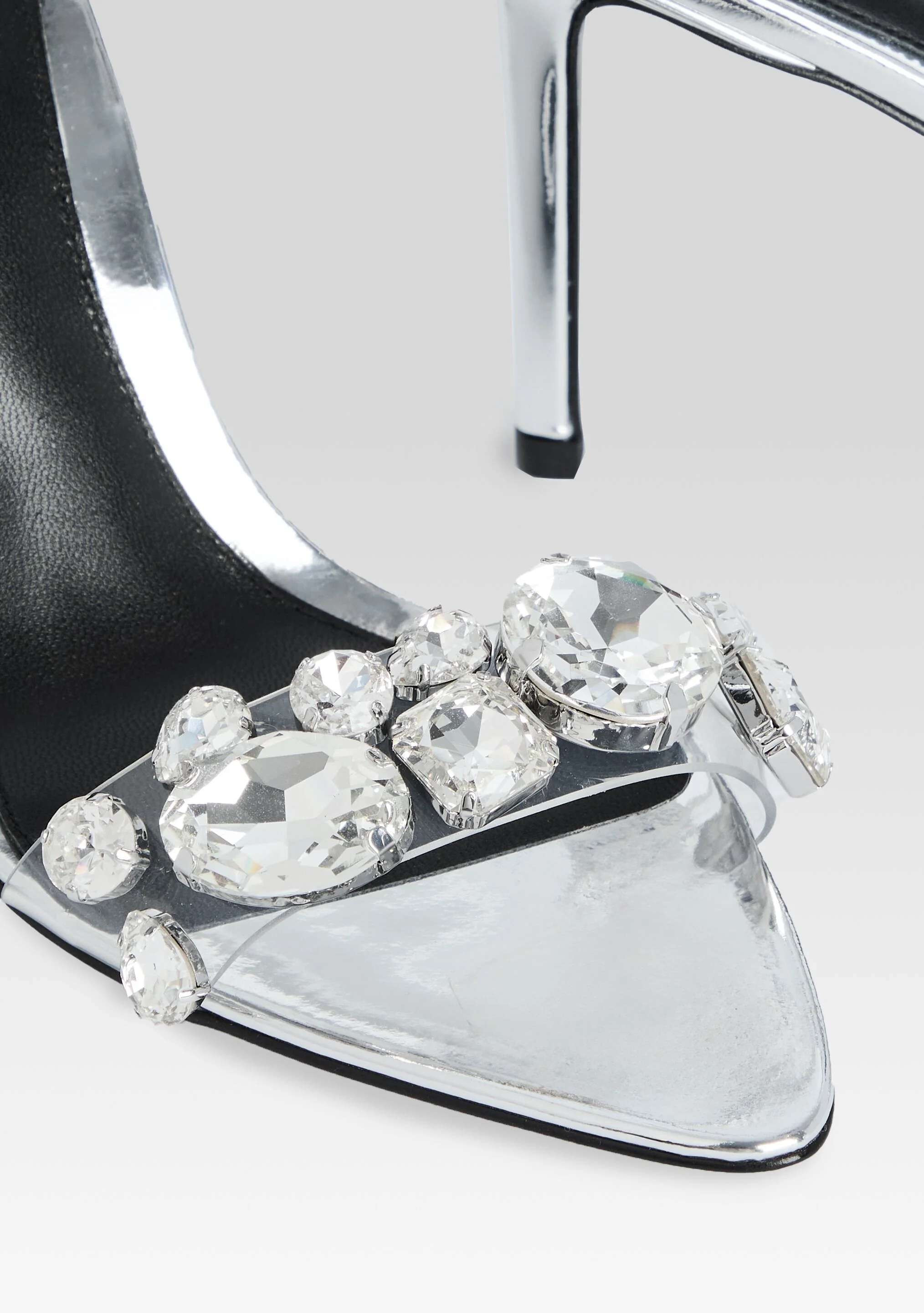 Hanna Gemstone Sandal - Image 4
