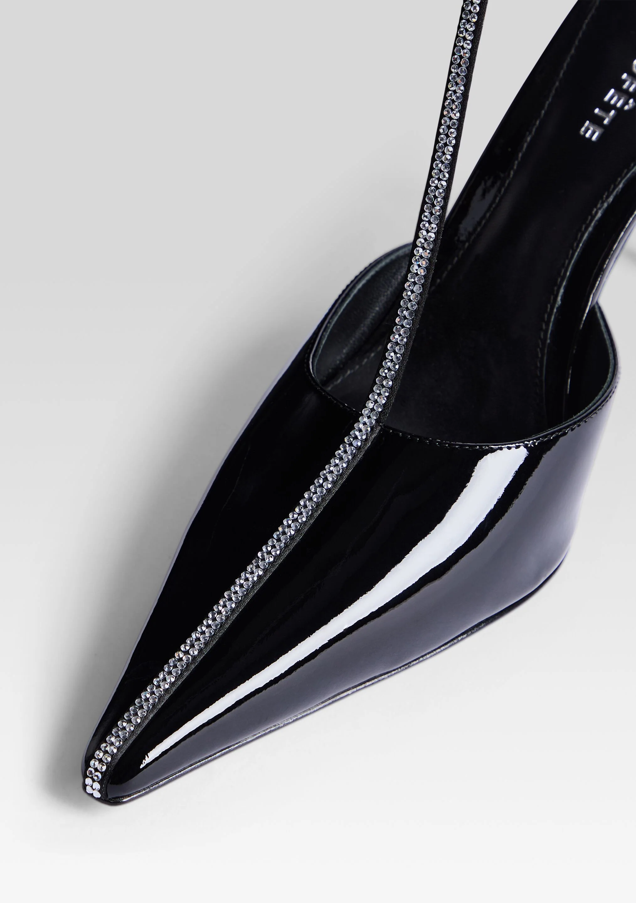 Lenu Pump - Image 3