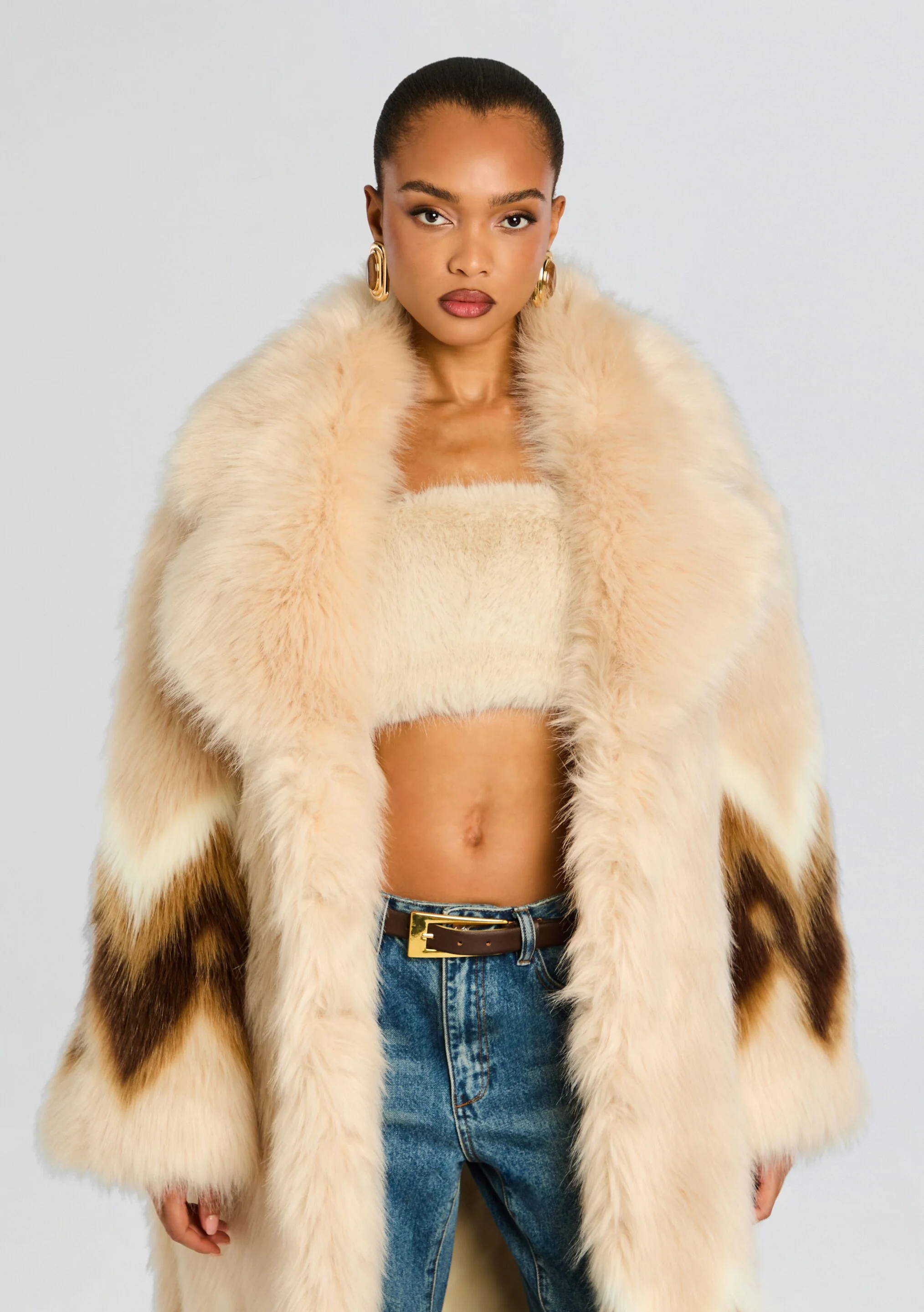 Magali  Faux Fur Coat - Image 5