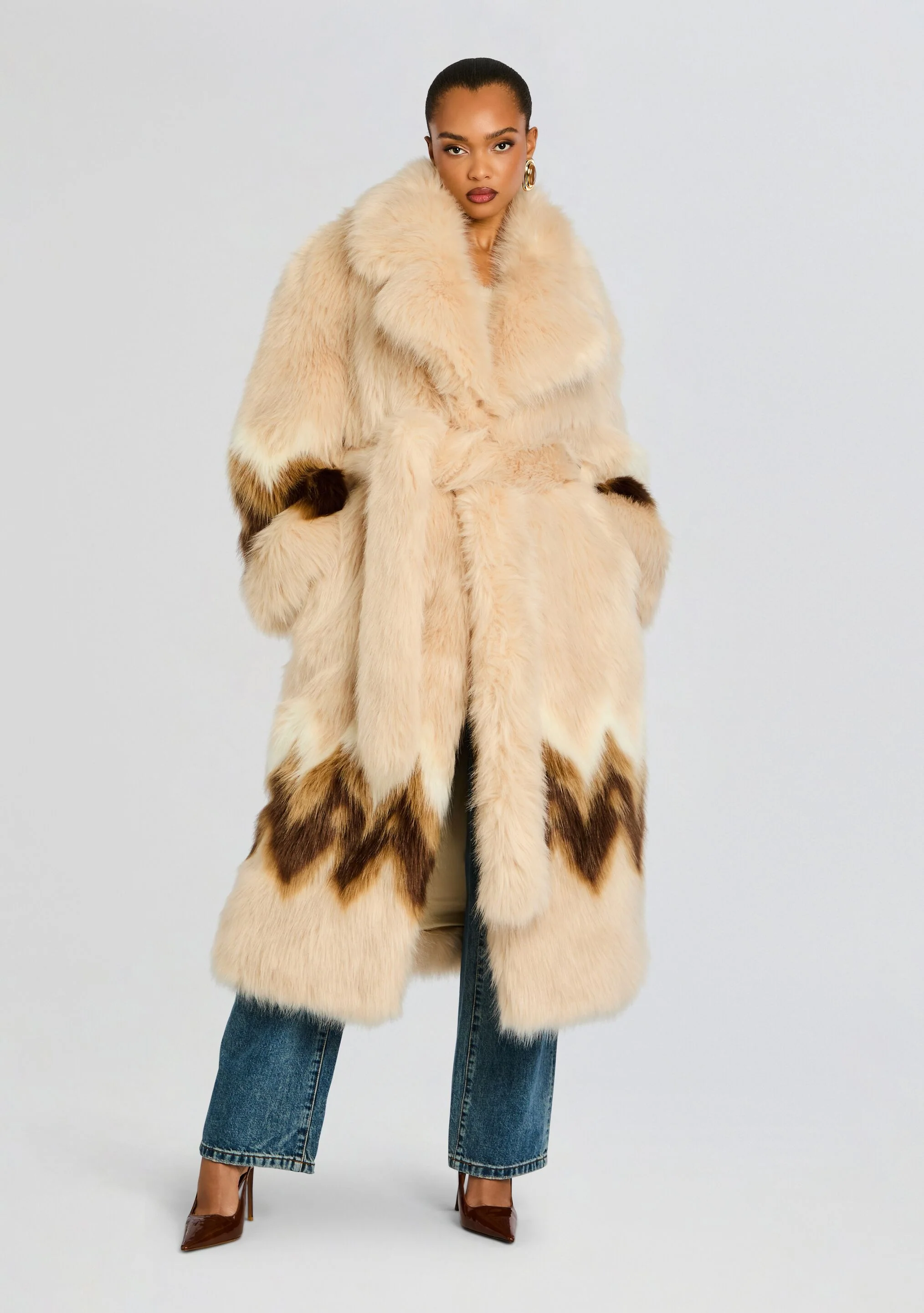 Magali  Faux Fur Coat - Image 6