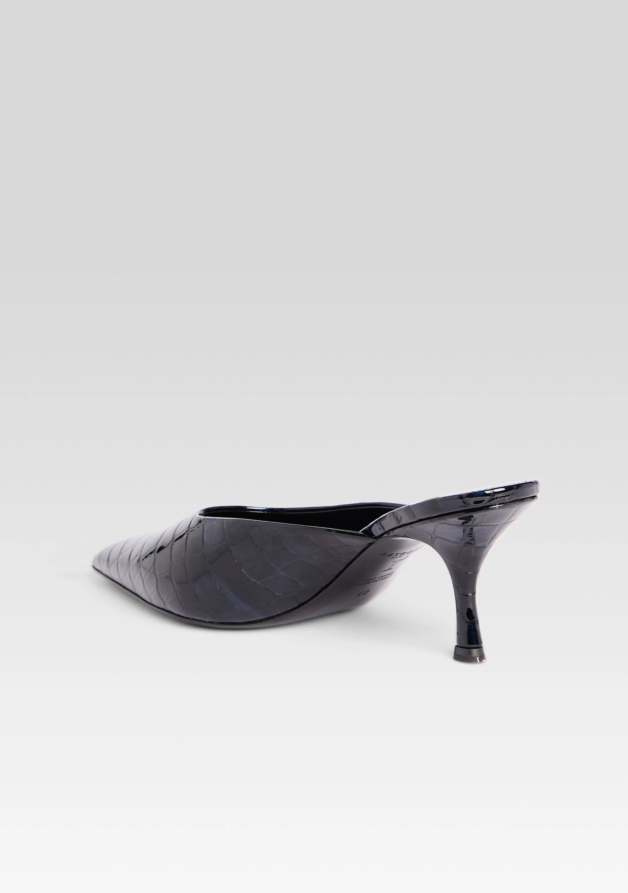 Bonnie Leather Mule - Image 5