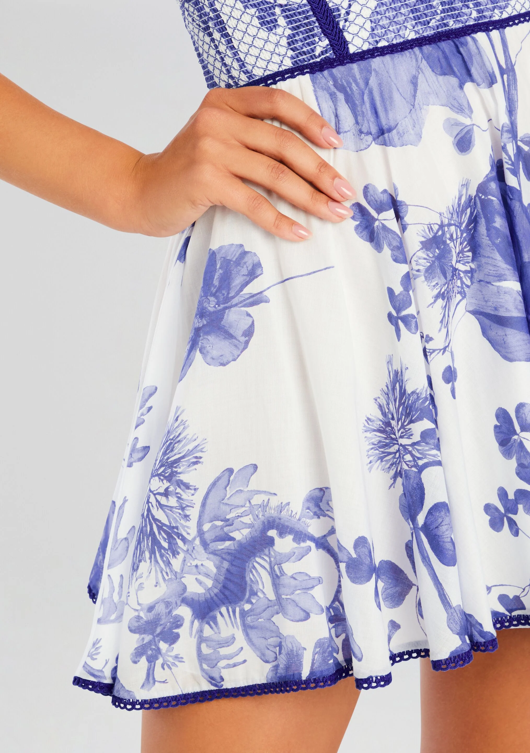 Gueily Short Dress - Image 2